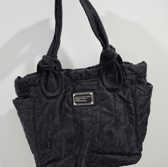 MARC JACOBS TOTE - Picture 10 of 11